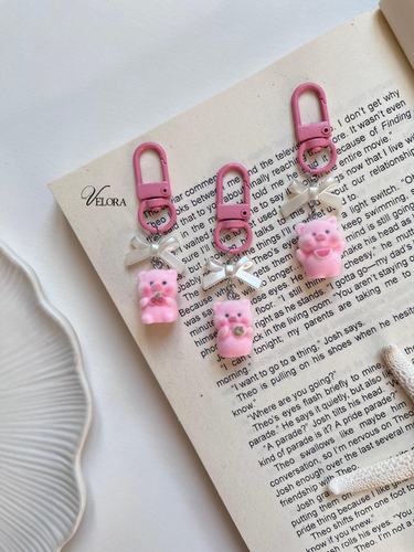 چارم و آویز پیگی 🐽